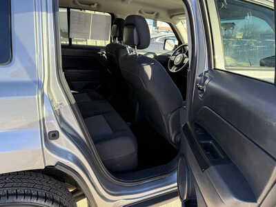 2014 Jeep Patriot, $9446. Photo 12