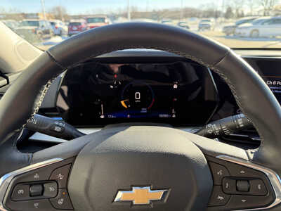 2025 Chevrolet Trax, $20850. Photo 7