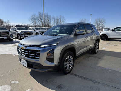 2025 Chevrolet Equinox, $26260. Photo 2