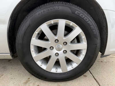 2011 Chrysler Town & Country, $6681. Photo 11