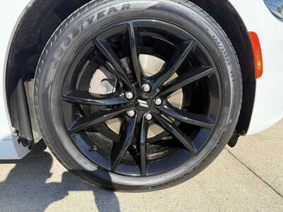 2017 Dodge Charger, $18562. Photo 10