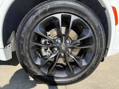 2023 Dodge Durango, $34947. Photo 11