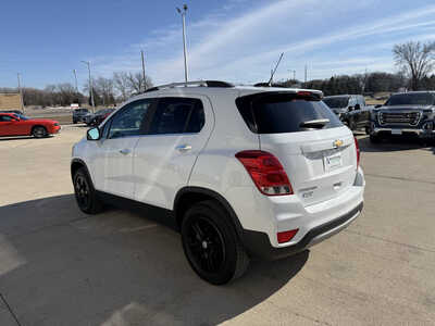 2018 Chevrolet Trax, $10874. Photo 3