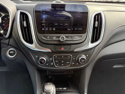 2021 Chevrolet Equinox, $17526. Photo 8