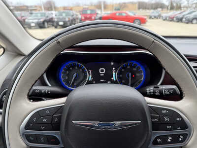 2017 Chrysler Pacifica, $16495. Photo 8