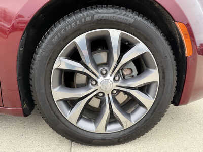 2017 Chrysler Pacifica, $16495. Photo 11