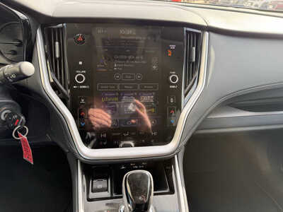 2022 Subaru Outback, $19971. Photo 8