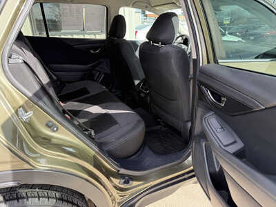 2022 Subaru Outback, $19971. Photo 12