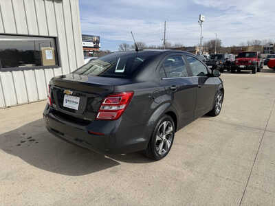 2020 Chevrolet Sonic, $11284. Photo 4