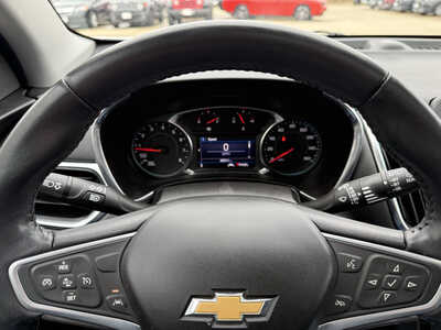 2022 Chevrolet Equinox, $22852. Photo 7