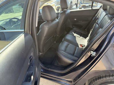 2016 Chevrolet Cruze, $8785. Photo 6