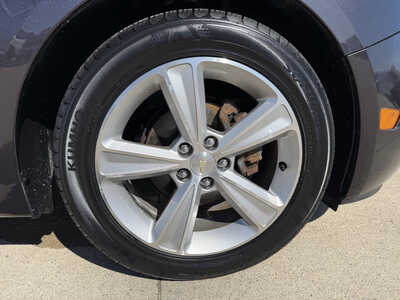 2016 Chevrolet Cruze, $8785. Photo 10