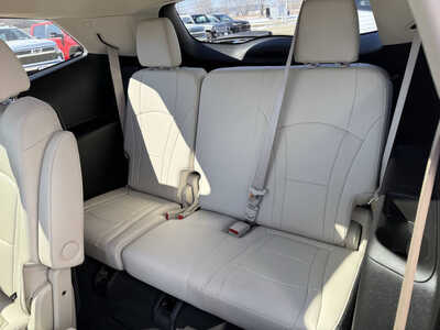 2023 Buick Enclave, $29885. Photo 7