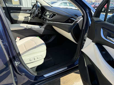 2023 Buick Enclave, $29885. Photo 12