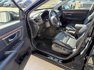 2017 Honda CR-V, $16874. Photo 5