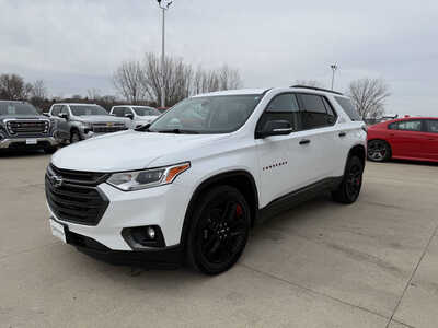 2021 Chevrolet Traverse, $26991. Photo 2