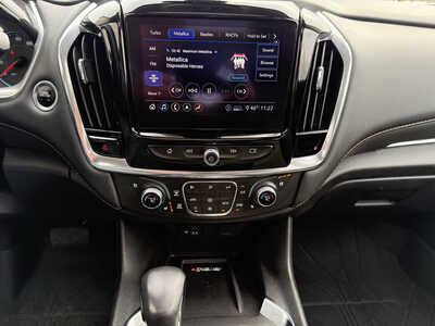 2021 Chevrolet Traverse, $26991. Photo 9