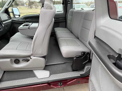 2006 Ford F250 Ext Cab, $7970. Photo 6