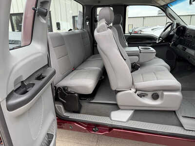 2006 Ford F250 Ext Cab, $7970. Photo 12