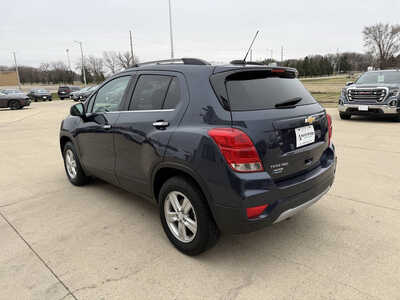2019 Chevrolet Trax, $10868. Photo 3