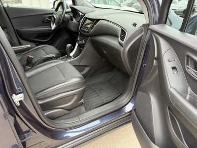 2019 Chevrolet Trax, $10868. Photo 11