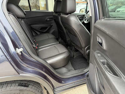 2019 Chevrolet Trax, $10868. Photo 12