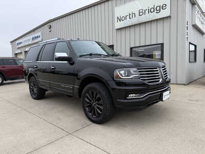 2016 Lincoln Navigator, $11460. Photo 1