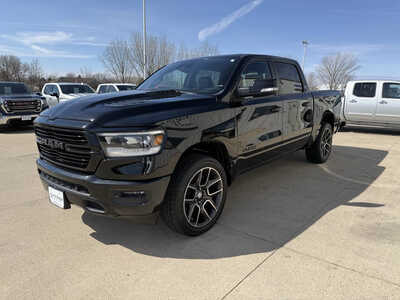 2019 RAM 1500 Crew Cab, $29223. Photo 2