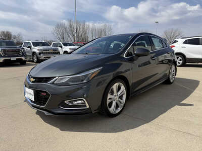 2017 Chevrolet Cruze, $11416. Photo 2