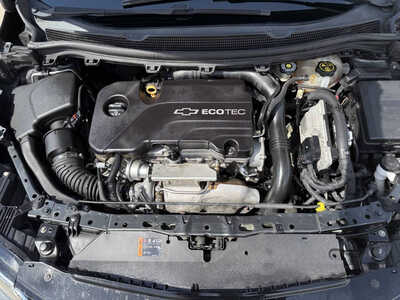 2017 Chevrolet Cruze, $11416. Photo 9