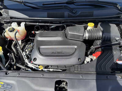 2021 Chrysler Pacifica, $26456. Photo 10