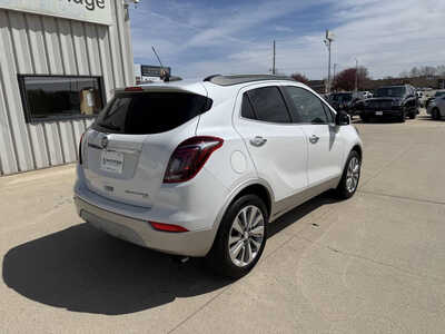 2020 Buick Encore, $13984. Photo 4