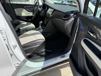 2020 Buick Encore, $13984. Photo 11