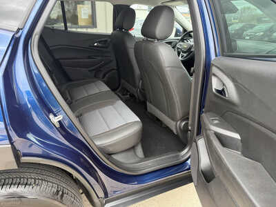 2024 Chevrolet Trax, $19850. Photo 12