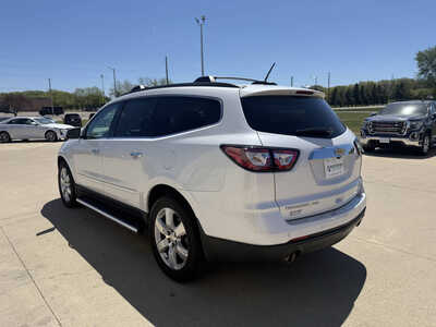 2017 Chevrolet Traverse, $10993. Photo 3