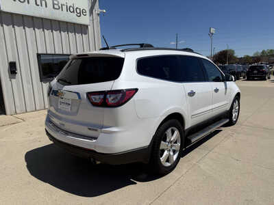 2017 Chevrolet Traverse, $10993. Photo 4