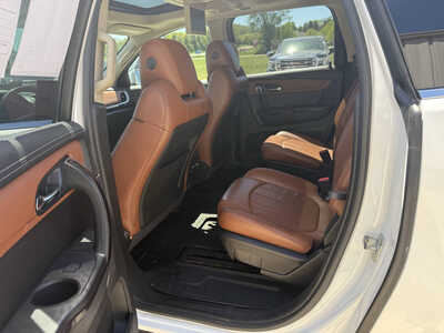 2017 Chevrolet Traverse, $10993. Photo 6
