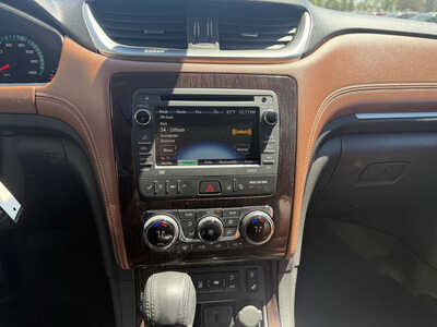 2017 Chevrolet Traverse, $10993. Photo 9