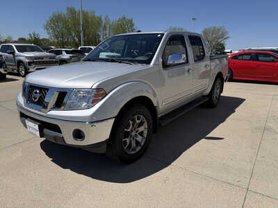 2019 Nissan Frontier, $21966. Photo 2