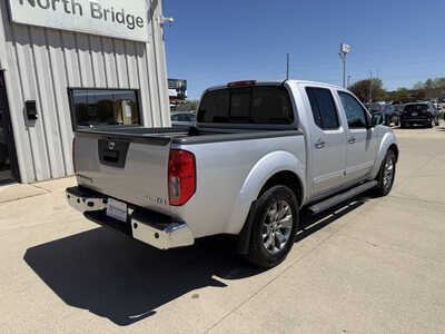 2019 Nissan Frontier, $21966. Photo 4