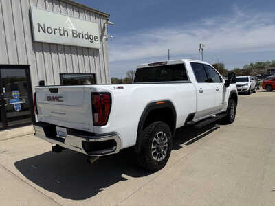 2024 GMC 3500 Crew Cab, $49457. Photo 4