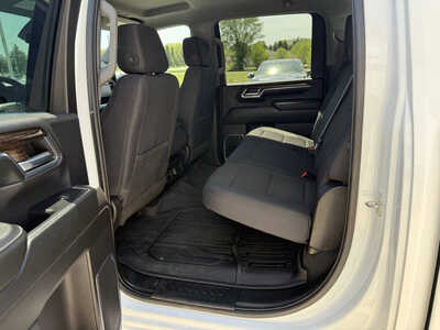 2024 GMC 3500 Crew Cab, $49457. Photo 6