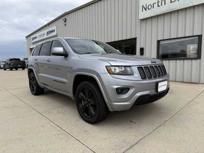 2015 Jeep Grand Cherokee, $13950. Photo 1