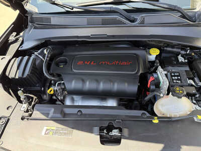 2022 Jeep Compass, $22481. Photo 9