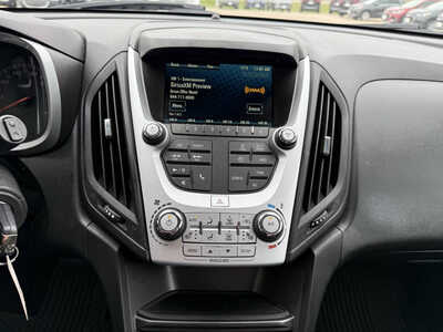 2016 Chevrolet Equinox, $9968. Photo 8