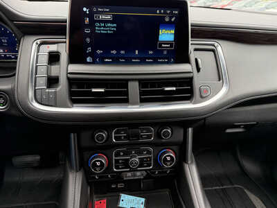 2022 Chevrolet Tahoe, $47975. Photo 9