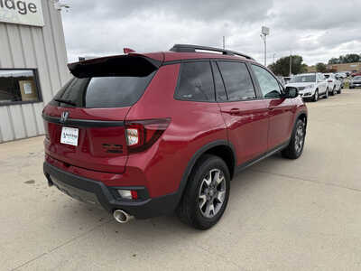 2022 Honda Passport, $29985. Photo 4