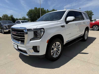 2021 GMC Yukon, $38843. Photo 2
