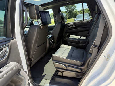 2021 GMC Yukon, $38843. Photo 6
