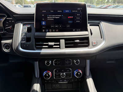 2021 GMC Yukon, $38843. Photo 9
